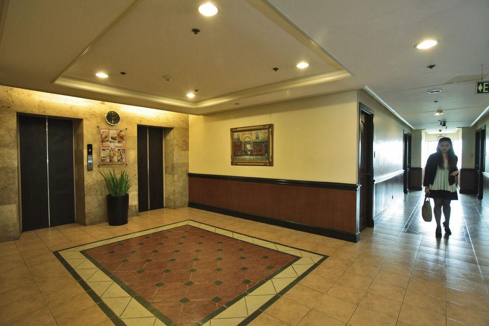 奎松市马勒卡费萨尔酒店 马尼拉 外观 照片